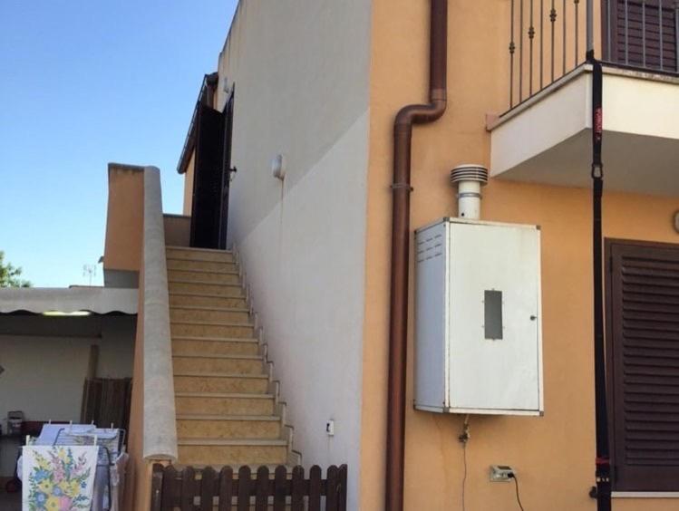 Sebastiano. Appartamento A 1,2 Km Dallo Stagnone Marsala Bagian luar foto