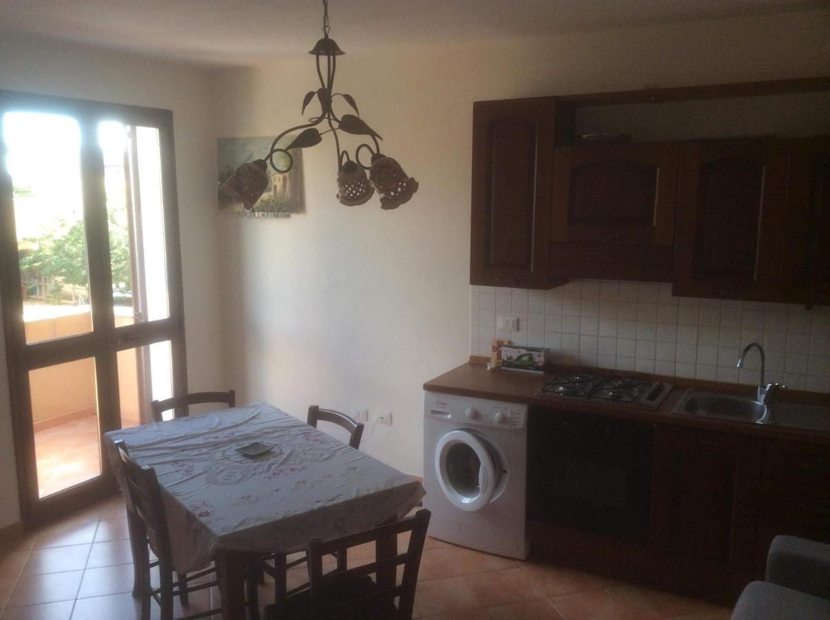 Sebastiano. Appartamento A 1,2 Km Dallo Stagnone Marsala Bagian luar foto